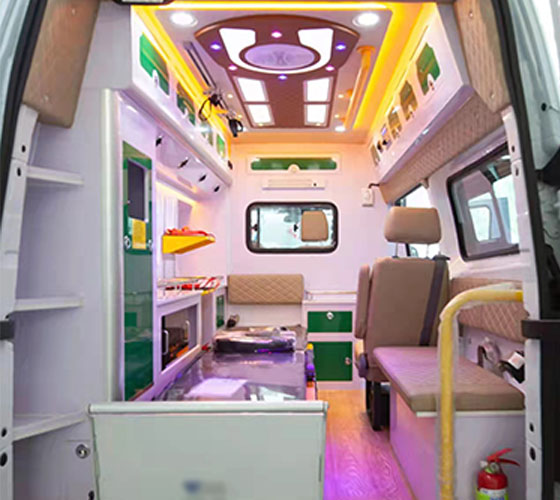 启东市车辆内部展示