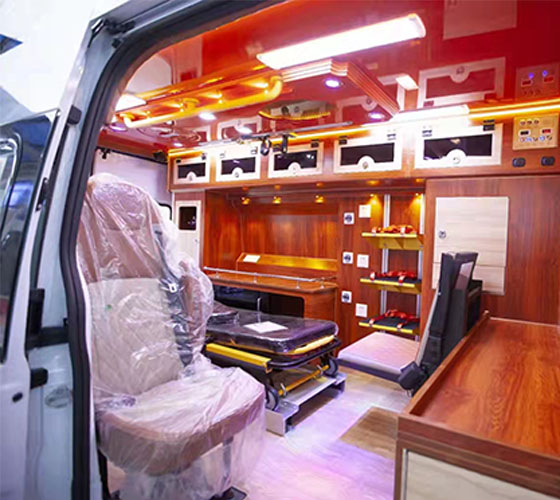 启东市车辆内部展示